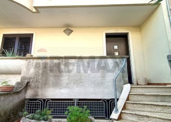 Casa all\'aperto - Villa a Schiera Via Padre Bernardo Lo Palco
 
78, Latiano - foto 3