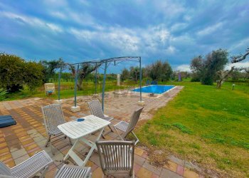 Piscina - Villa San Vito dei Normanni - foto 2