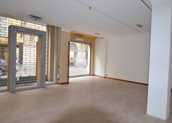 Foto 1 - Locale Commerciale VIA F.LLI CAIROLI
 
22, Lecco - foto 1