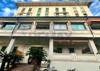 Edificio all\'aperto - Two-room apartment via delle Palme
 
21, Ospedaletti - photo 4