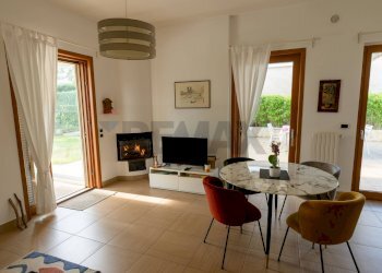 Sala da pranzo - Villa Contrada Grottole
 
7/4, Polignano a Mare - foto 10