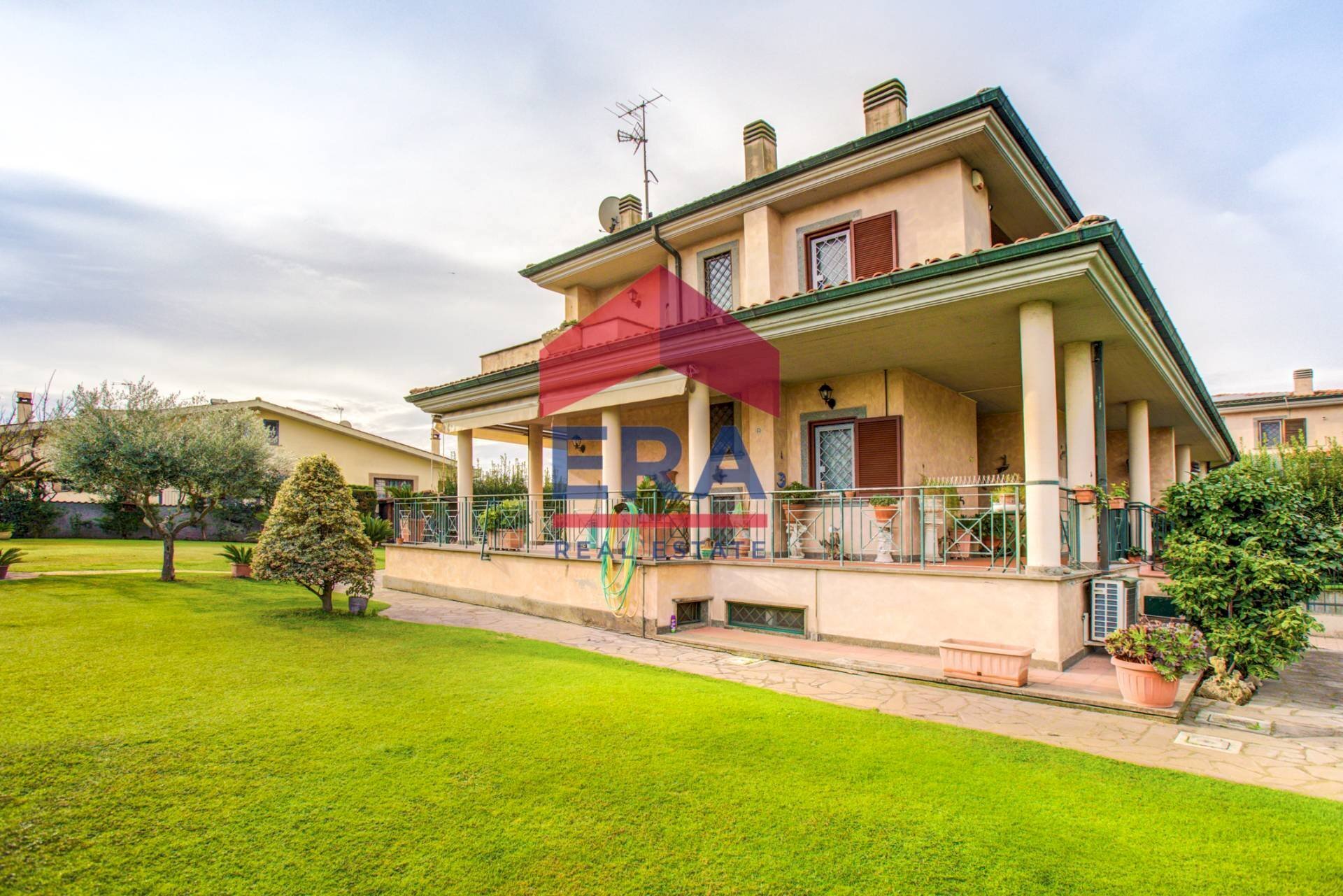 Esterna - Villa Via Tito Poggi
 
15, Roma - foto 3