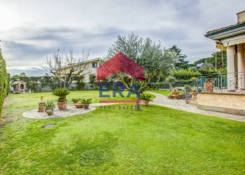 Giardino - Villa Via Tito Poggi
15, Roma - foto 7