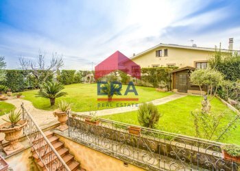 Giardino - Villa Via Tito Poggi
15, Roma - foto 9