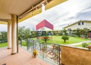 Patio - Villa Via Tito Poggi
15, Roma - foto 10