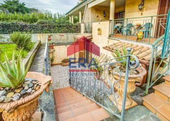 Esterna - Villa Via Tito Poggi
15, Roma - foto 13