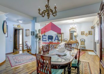 Salone - Villa Via Tito Poggi
15, Roma - foto 25