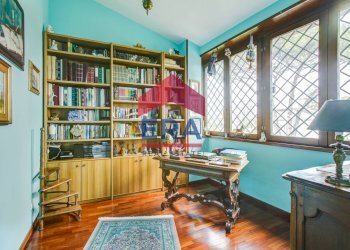 Camera - Villa Via Tito Poggi
15, Roma - foto 27