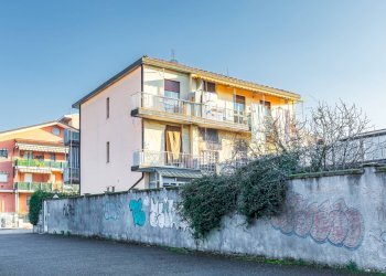 Foto 4 - Stabile - Palazzo Via Alessandro Volta
 
23, Grugliasco - foto 4