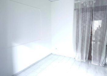 Foto 4 - Trilocale Via S. Rosa
 
10, Qualiano - foto 4