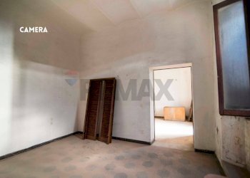 CAMERA MATRIMONIALE - Appartamento VIA ROMA
 
37, Roccastrada - foto 33