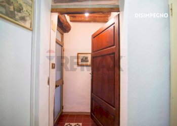 Hall / corridoio - Casa indipendente VIA IV NOVEMBRE
 
27, Roccastrada - foto 5