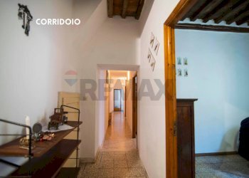 Hall / corridoio - Casa indipendente VIA IV NOVEMBRE
 
27, Roccastrada - foto 6