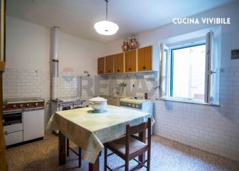 Cucina - Casa indipendente VIA IV NOVEMBRE
 
27, Roccastrada - foto 8