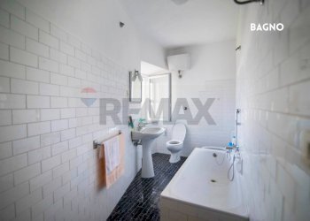 Bagno - Casa indipendente VIA IV NOVEMBRE
 
27, Roccastrada - foto 15