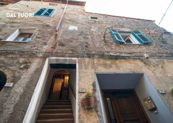 FACCIATA - Casa indipendente VIA IV NOVEMBRE
 
27, Roccastrada - foto 23