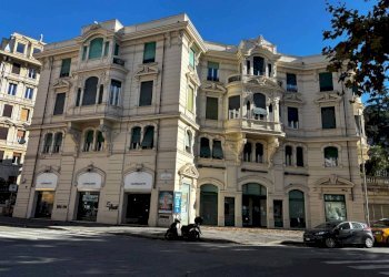 Zona - Shop Genova (neighborhood Foce) - photo 1