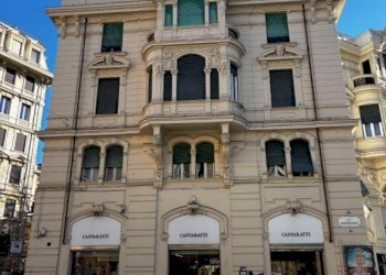 Facciata - Shop Genova (neighborhood Foce) - photo 2