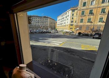 Vista - Shop Genova (neighborhood Foce) - photo 13