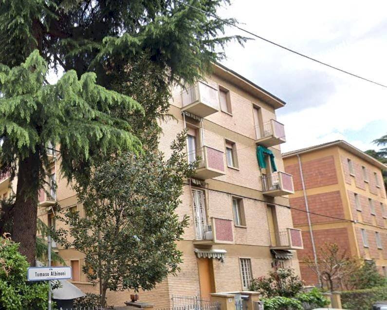 Facciata - Quadrilocale via Tomaso Giovanni Albinoni, Bologna (zona Savena) - foto 1