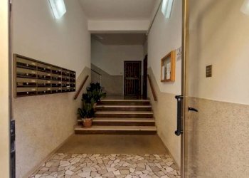 Interno palazzo - Quadrilocale via Tomaso Giovanni Albinoni, Bologna (zona Savena) - foto 20