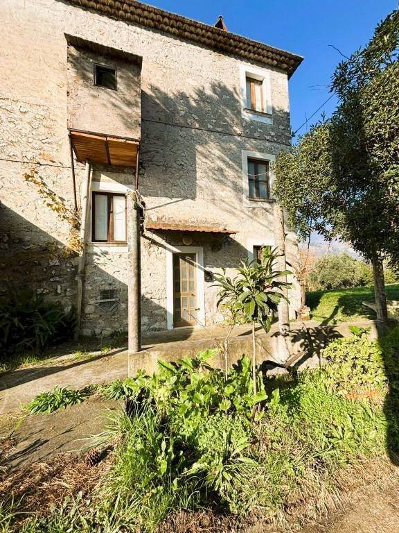 Facciata - Rustico via Capodacqua, Spigno Saturnia - foto 1