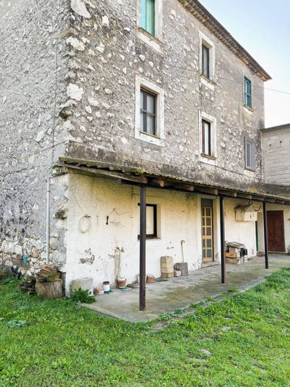 Facciata - Rustico via Capodacqua, Spigno Saturnia - foto 3