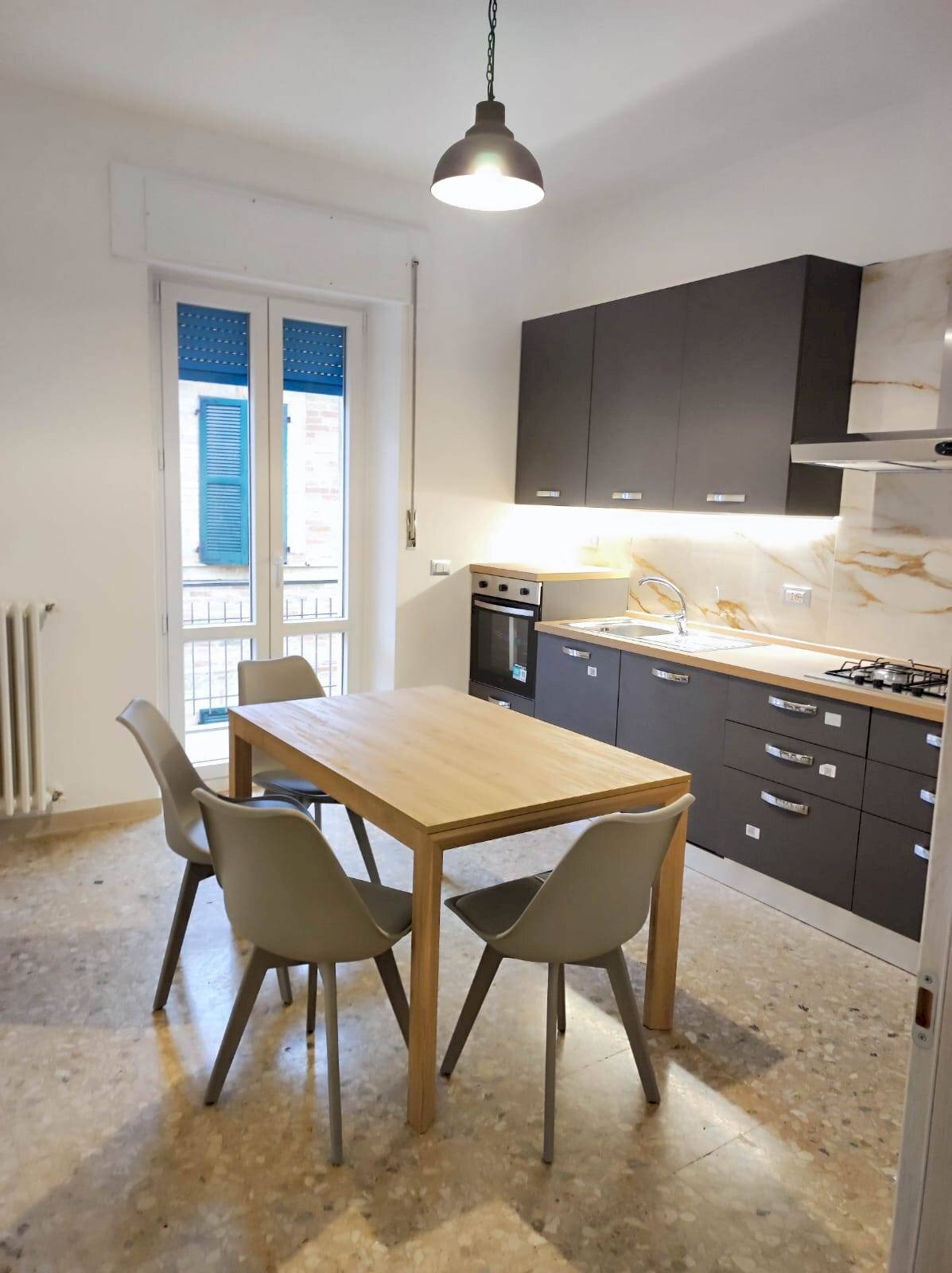 Foto 1 - Quadrilocale Via dell'Olmo
 
1, San Benedetto del Tronto - foto 1