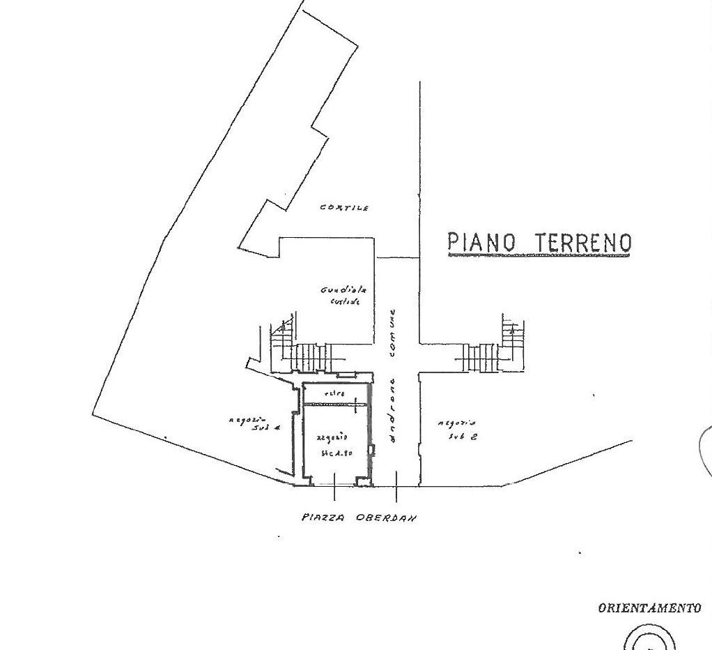 Shop piazza Guglielmo Oberdan, Milano - floor plans 1