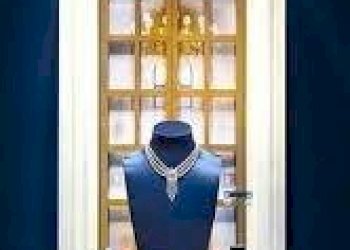 Interno palazzo - Shop piazza Guglielmo Oberdan, Milano - photo 27