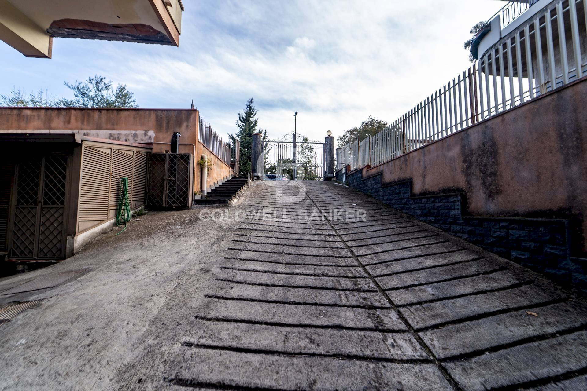 Foto 3 - Warehouse Via Nocilla, Aci Sant'Antonio - photo 3