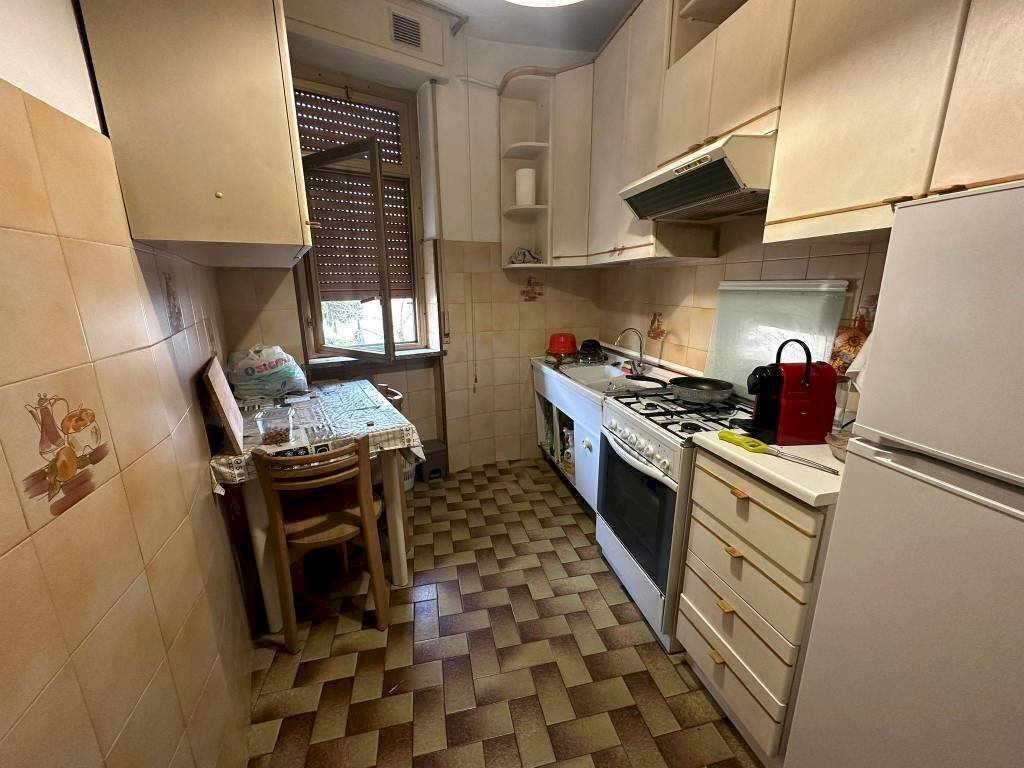 Cucina - Three-room apartment via Carlo Collodi, 9, Busto Arsizio - photo 3