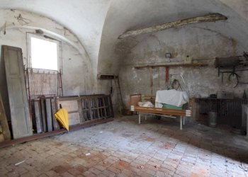 Cantina - Rustic via Generale Dho, 21, Roccaforte Mondovì - photo 11