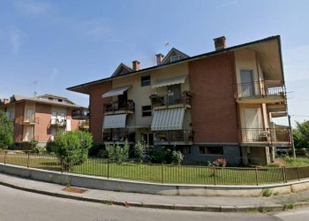 Facciata - Box via Boves, 11, Mondovì - foto 1