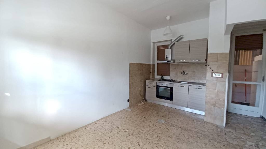 Cucina - Trilocale viale Nestor Delú, Alpignano - foto 1