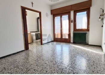 Stanza vuota - Appartamento Via 4 Novembre
 
78, Mezzana - foto 3