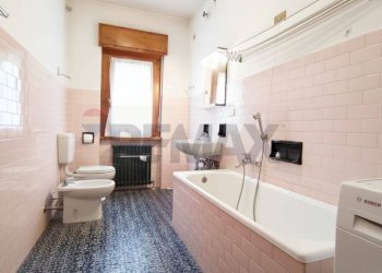 Bagno - Appartamento Via 4 Novembre
 
78, Mezzana - foto 7