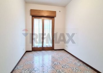 Stanza vuota - Appartamento Via 4 Novembre
 
78, Mezzana - foto 12