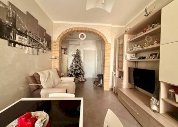 Salone - Trilocale via Torino, 73, Carmagnola - foto 5