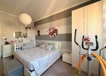 Camera da letto - Trilocale via Torino, 73, Carmagnola - foto 11