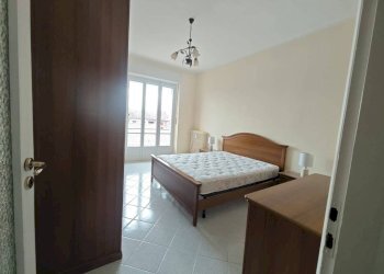 Camera da letto - Bilocale vicolo Gorizia, Asti - foto 5