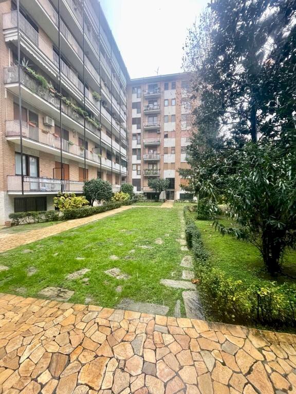 Cortile interno - Bilocale via Giovanni Battista Piranesi, 22, Milano - foto 3