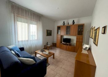 Salone - Bilocale via Piemonte, 11, Bollate - foto 4