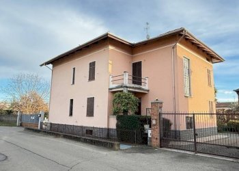 Facciata - Villa via Giuseppe Verdi, 4, Ponderano - foto 3