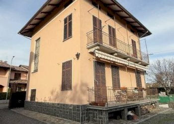 Facciata - Villa via Giuseppe Verdi, 4, Ponderano - foto 13