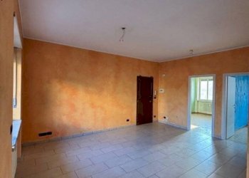 Cucina - Trilocale via Montebello, 41, Pinerolo - foto 6