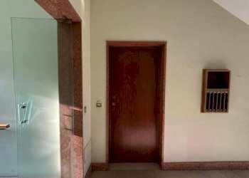 Interno palazzo - Trilocale via Montebello, 41, Pinerolo - foto 19