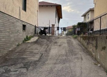 Cortile interno - Trilocale via Montebello, 41, Pinerolo - foto 26