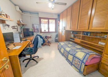 Camera da letto - Quadrilocale via di Dragoncello, Roma - foto 18