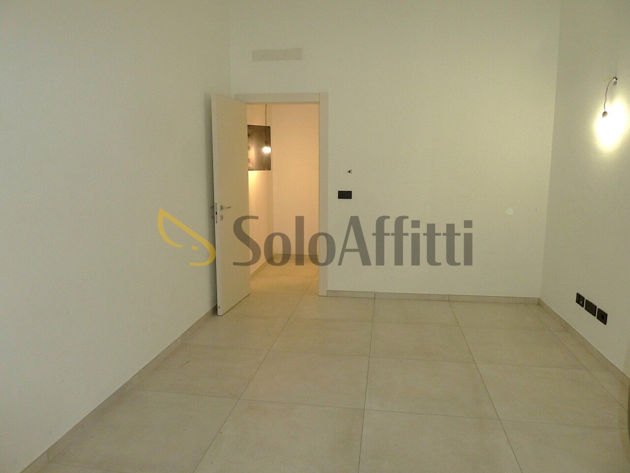 Vano commerciale - Commercial Premises Via Candido Queirolo 17, Taggia - photo 1